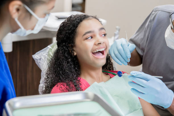 Best Emergency Gum Treatment in Peru, IN