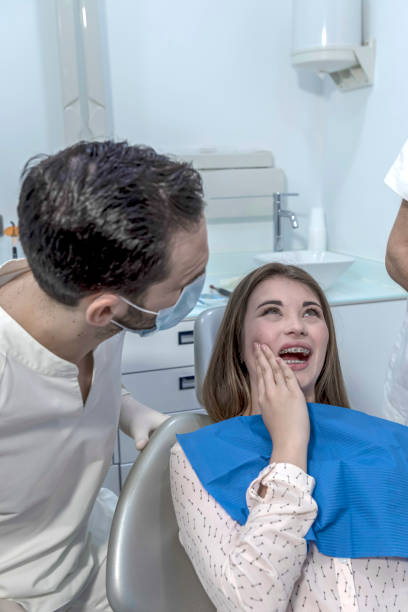 Best Emergency Dental Care for Broken or Chipped Teeth in Peru, IN